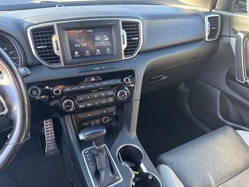Used 2018 Kia Sportage EX w/ EX Sport Appearance Package image 12