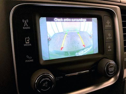 Used 2017 RAM 1500 Express image 19