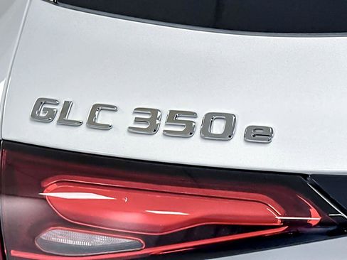 Used 2026 Mercedes-Benz GLC 350e 4MATIC image 26