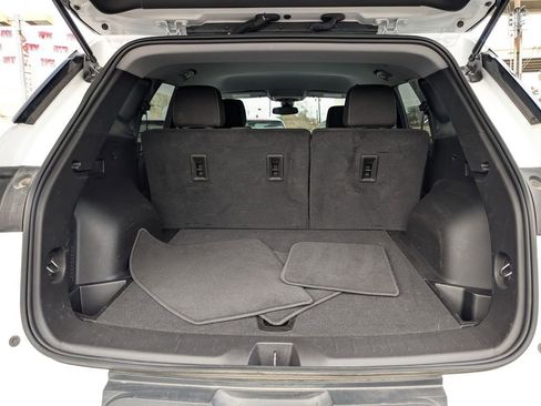 Used 2025 Chevrolet Blazer LT image 25