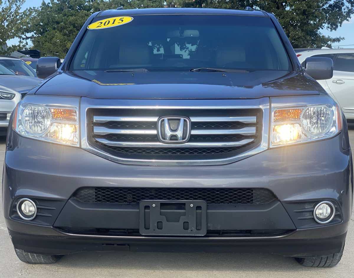 Used 2015 Honda Pilot Touring image 2