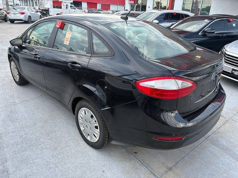 Used 2019 Ford Fiesta S FWD image 5
