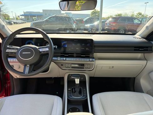 Used 2024 Hyundai Kona SEL FWD image 15