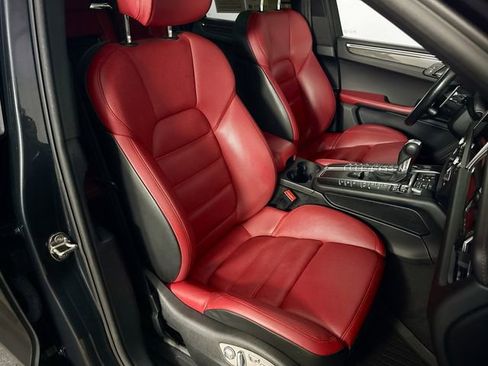 Used 2020 Porsche Macan GTS image 48