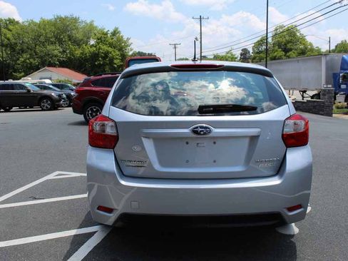 Used 2014 Subaru Impreza 2.0i Premium AWD/4WD image 6