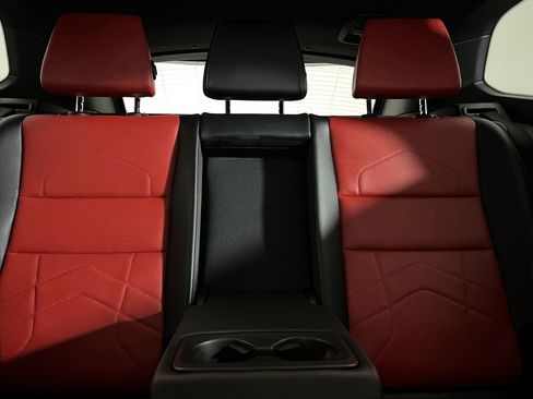 Used 2025 BMW X1 xDrive28i w/ Technology Package image 32