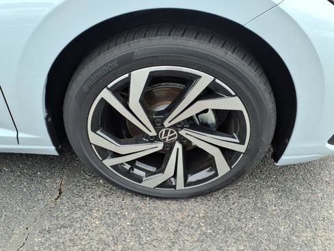 New 2026 Volkswagen Jetta SEL image 5