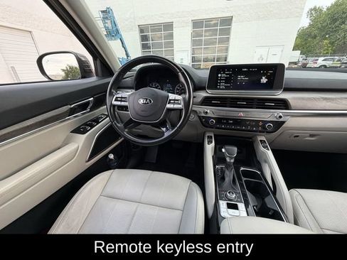Used 2021 Kia Telluride EX w/ EX Premium Package AWD/4WD image 18