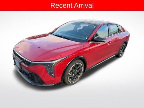 Used 2025 Kia K4 GT-Line w/ GT-Line Sunroof Package image 5