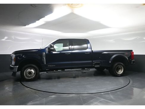 Used 2024 Ford F350 XLT image 24