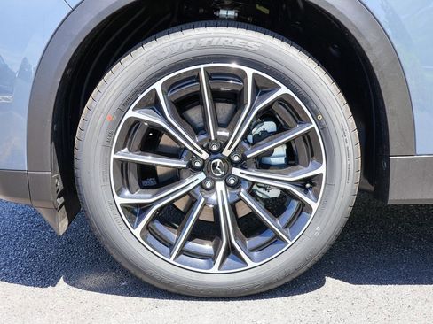 Used 2025 MAZDA CX-70 Plug-In Hybrid w/ Premium Plus image 16