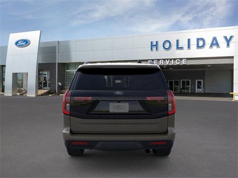 New 2026 Ford Expedition Tremor image 5