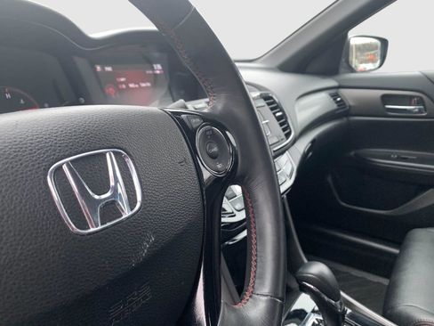 Used 2017 Honda Accord Sport Special Edition image 42