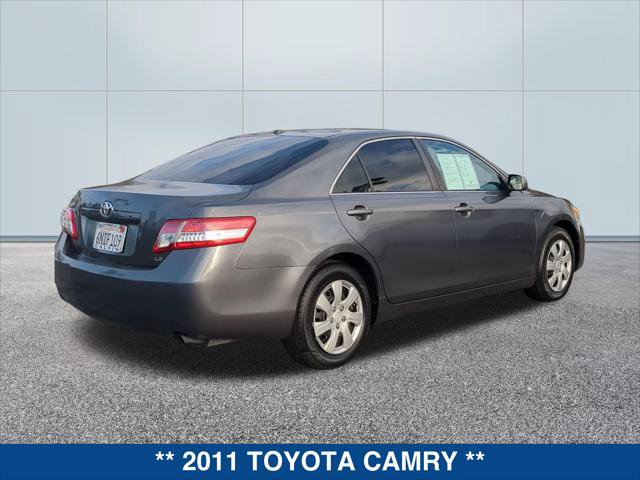 Used 2011 Toyota Camry LE FWD image 5