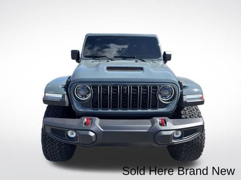 Used 2026 Jeep Wrangler Unlimited Rubicon w/ Xtreme 35 Tire Package AWD/4WD image 9