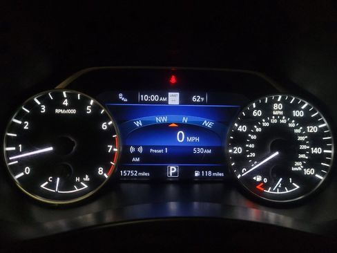 Used 2023 Nissan Murano SL w/ SL Moonroof Package FWD image 23