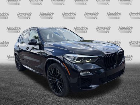 Used 2020 BMW X5 sDrive40i w/ M Sport Package RWD image 2