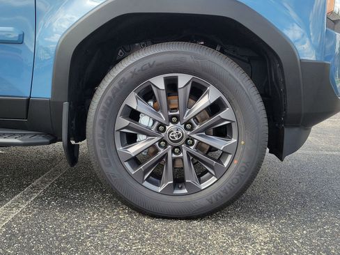 New 2026 Toyota Land Cruiser w/ Premium Package AWD/4WD image 6