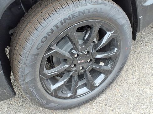 New 2026 GMC Terrain Elevation w/ Elevation Premium Package AWD/4WD image 7