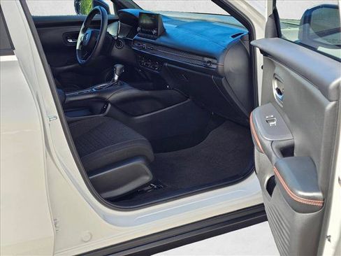 Used 2025 Honda HR-V Sport image 13
