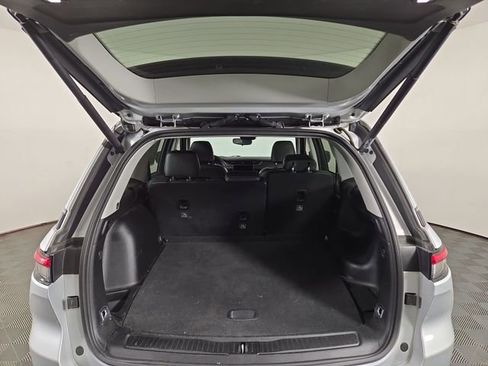 Used 2022 Jeep Grand Cherokee Limited image 33