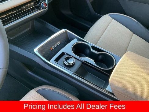 New 2026 Chevrolet Equinox ACTIV w/ Convenience Package III AWD/4WD image 11