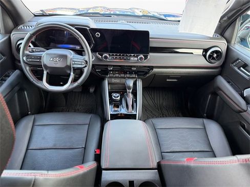 Used 2023 Chevrolet Colorado Z71 w/ Z71 Convenience Package 2 image 10