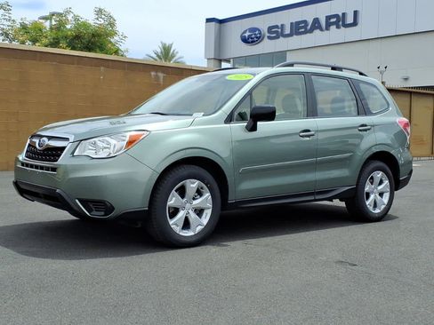 Used 2015 Subaru Forester 2.5i w/ Alloy Wheel Package image 3