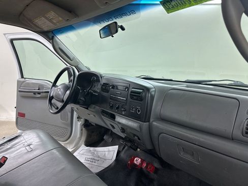 Used 2006 Ford F350 XL RWD image 18