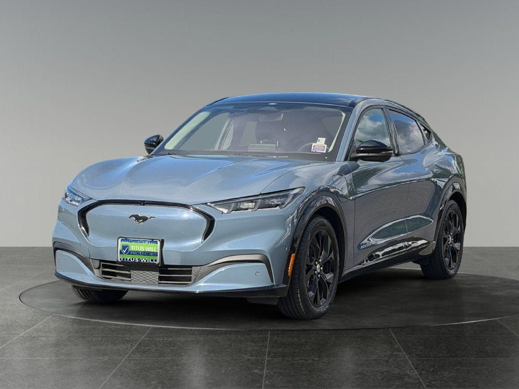 Used 2023 Ford Mustang Mach-E Premium RWD image 3