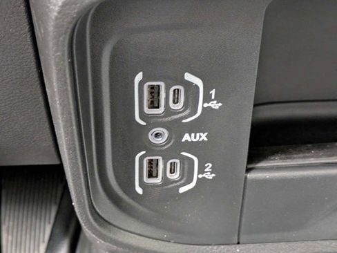New 2026 RAM 2500 Tradesman AWD/4WD image 21