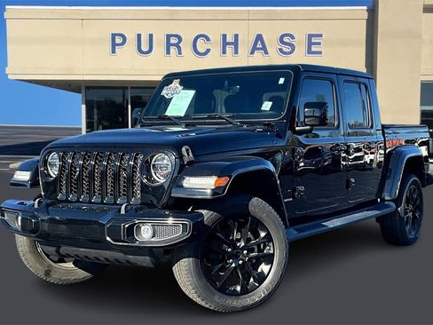 Used 2021 Jeep Gladiator Overland image 3