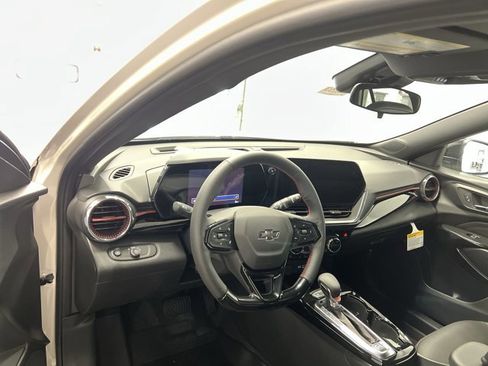 New 2026 Chevrolet Trax RS w/ Sunroof Package image 10