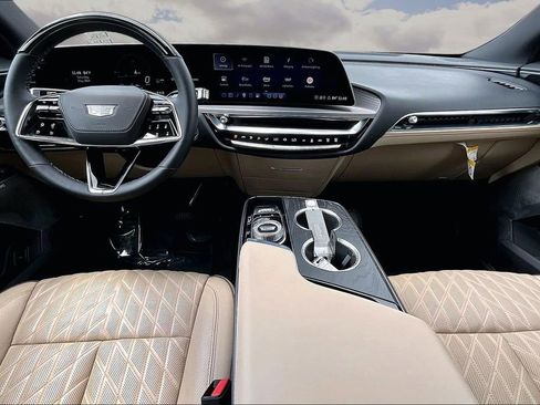 Certified 2024 Cadillac Lyriq Sport w/ Nappa Leather Package AWD/4WD image 7