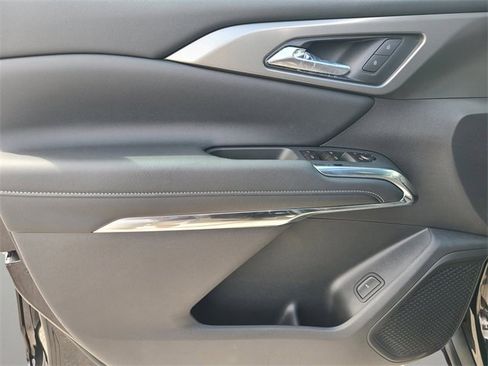 New 2026 Chevrolet Traverse LT w/ Driver Confidence Package image 20