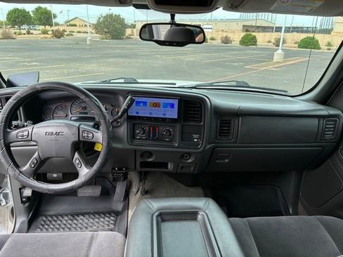 Used 2004 GMC Sierra 2500 SLE w/ Heavy-Duty Power Package RWD image 14