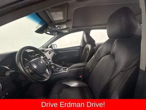 Used 2018 Toyota Camry XSE w/ Audio Package FWD image 6