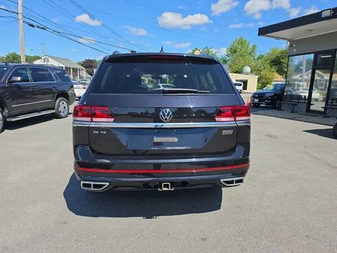 Used 2021 Volkswagen Atlas SE w/ Towing Package AWD/4WD image 6