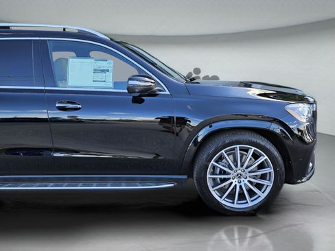 New 2026 Mercedes-Benz GLS 450 GLS 450 image 39