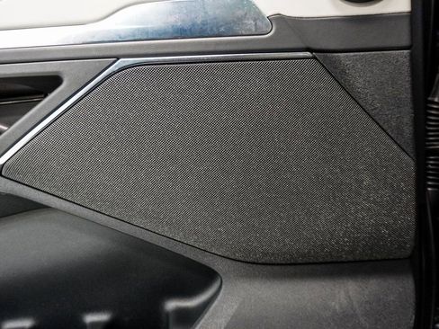 Used 2025 Lincoln Navigator L Reserve image 24