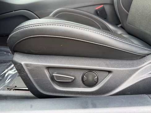 Used 2024 Ford Mustang Coupe RWD image 10
