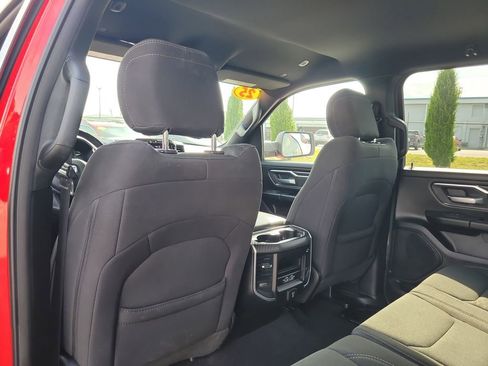 Certified 2025 RAM 1500 Big Horn AWD/4WD image 12