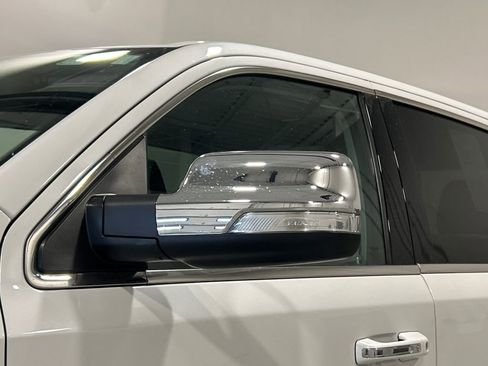 Used 2022 RAM 1500 Limited image 12