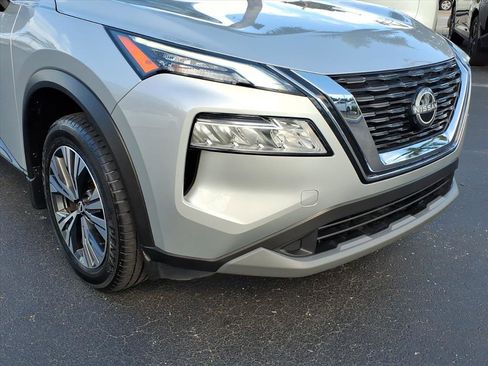 Certified 2023 Nissan Rogue SV image 12