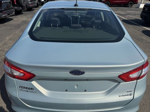 Used 2014 Ford Fusion SE FWD image 6