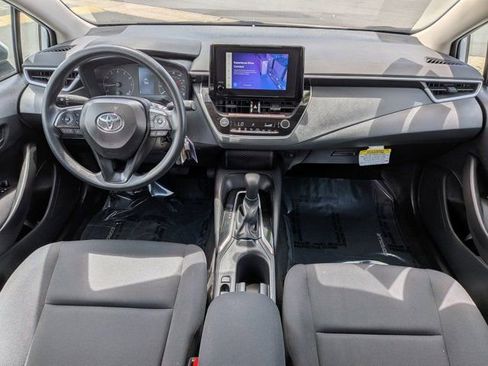Used 2025 Toyota Corolla LE FWD image 16