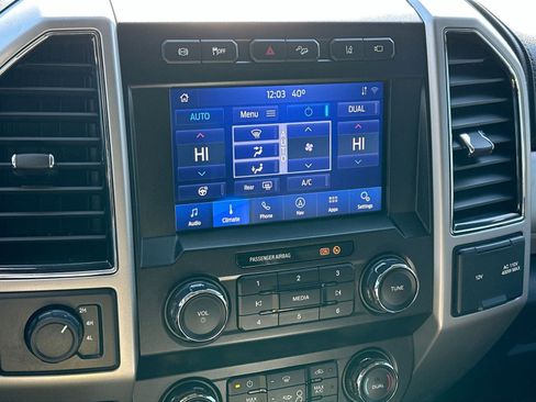 Used 2021 Ford F450 Lariat w/ Lariat Value Package image 27