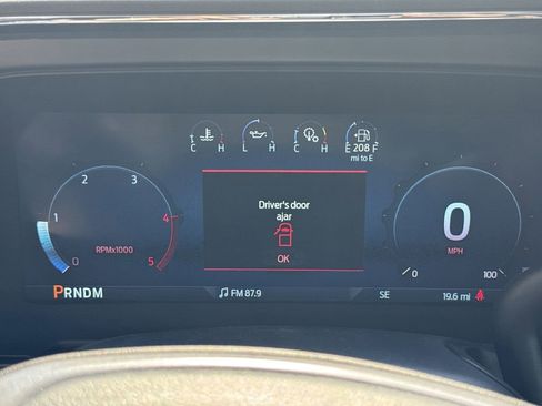 New 2026 Ford F350 Lariat w/ Black Appearance Package image 28