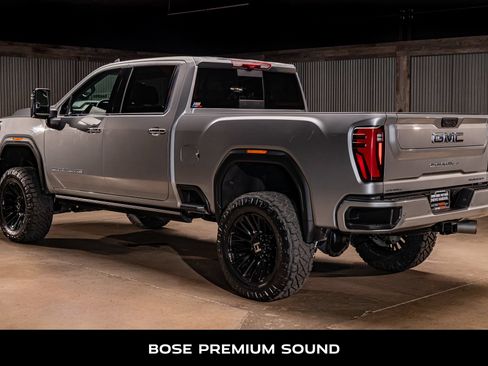Used 2026 GMC Sierra 3500 Denali w/ Denali Reserve Package AWD/4WD image 7