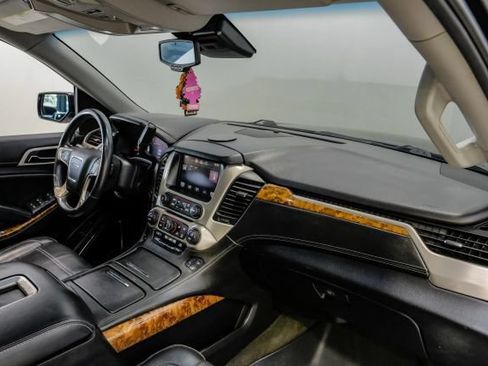 Used 2015 GMC Yukon Denali w/ Touring Package AWD/4WD image 20